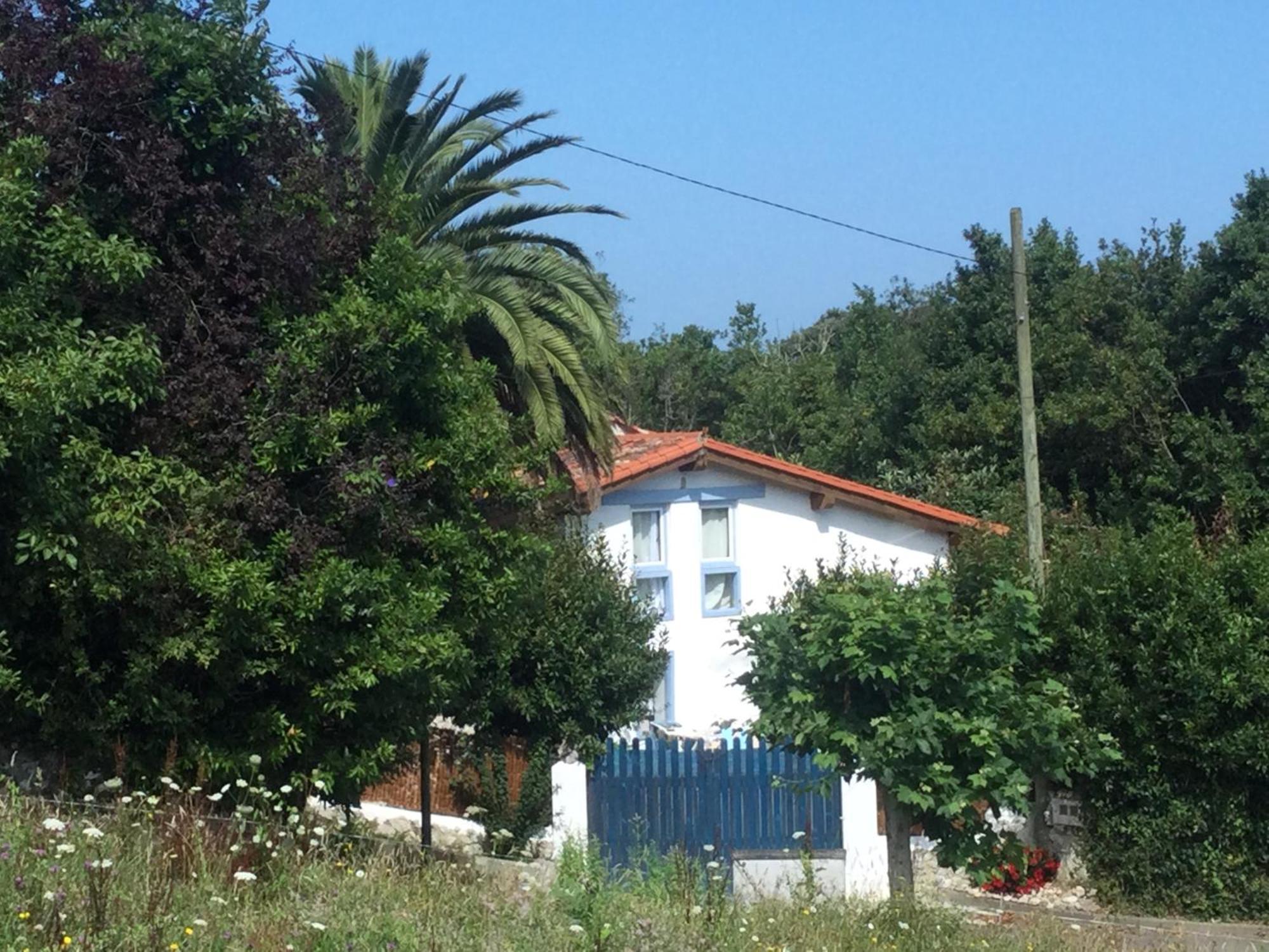 Вилла Casa Jardin Rocablanca Llanes Селорио Экстерьер фото